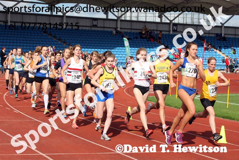 Senior women Northern 6 and 4 Stage Road Relays. Photo: David T. Hewitson/Sports for All Pics